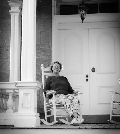 Doula Nathalie Picture 