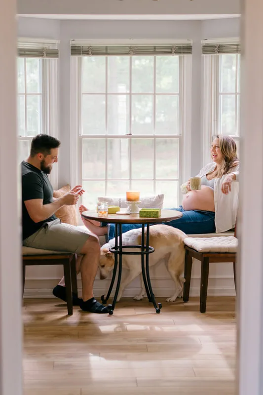 Happy pregnant couple (by Mel Usry)
